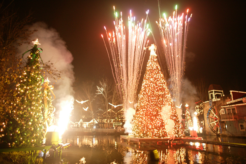 Dollywood’s Carol of the Trees
