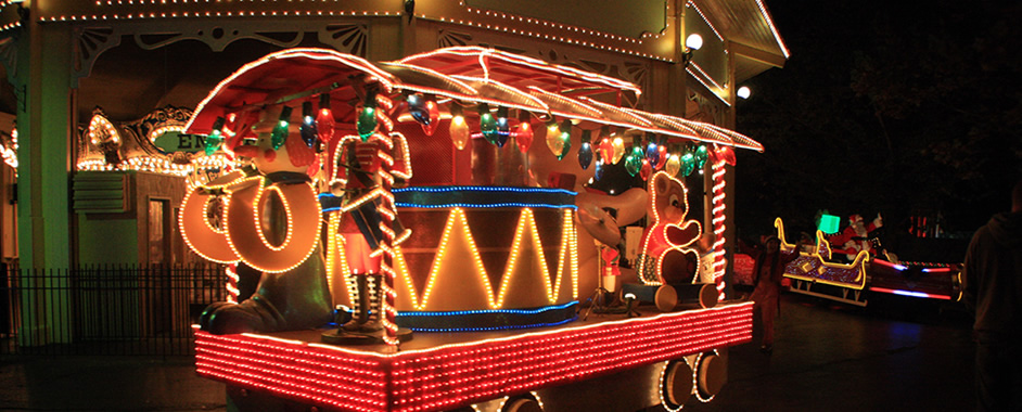 Dollywood’s Parade of Lights