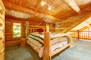 bedroom inside Pigeon Forge lodging cabin