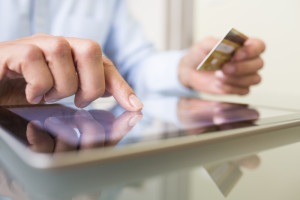 man setting Pigeon Forge shopping budget